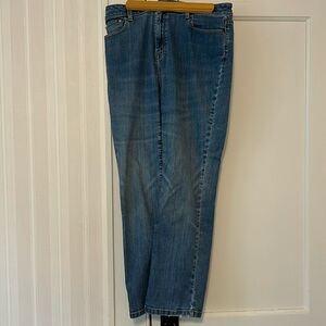 LL Bean classic fit straight leg jeans. Size 14.